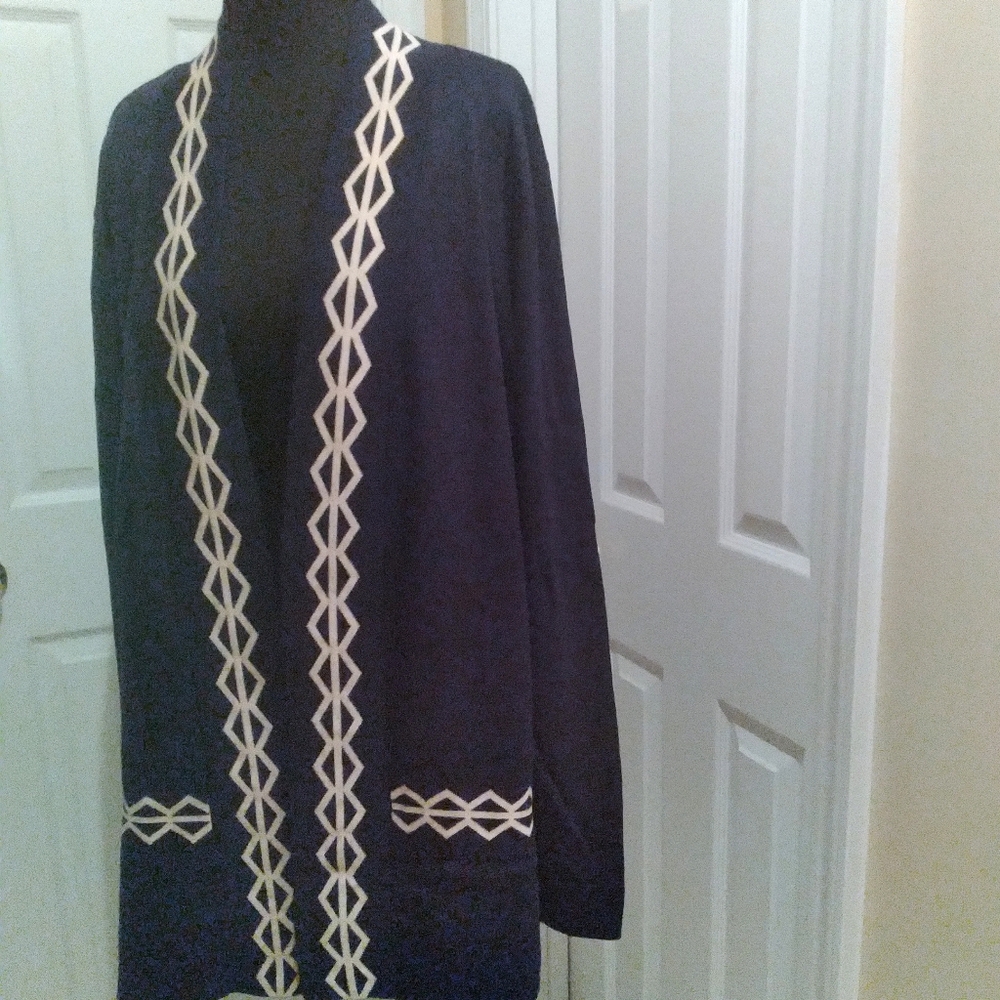 Navy Long Line Open Front Cardigan Sweater with‎ Cream Geometric Pattern Trim 2X